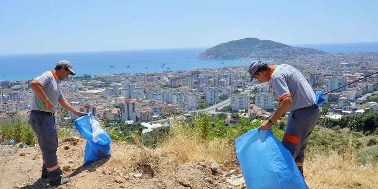 Alanya her gün tonlarca atık topluyor