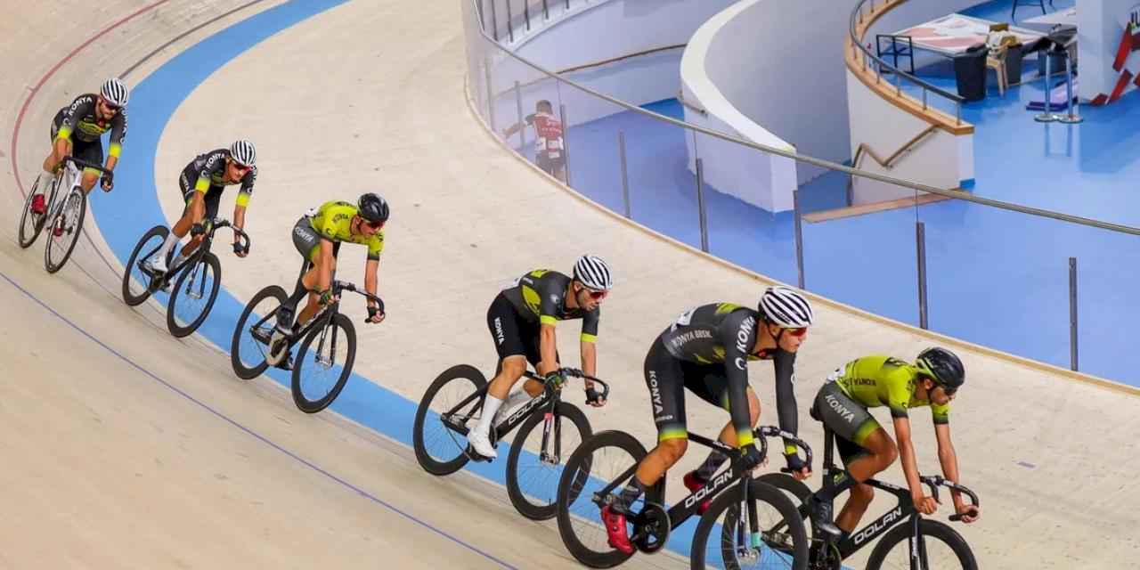 Pist bisikletinde Konya fırtınası