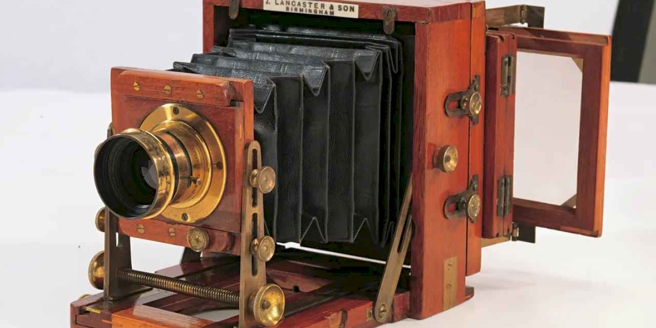 Zamanın kadrajında fotoğraf tarihine yolculuk