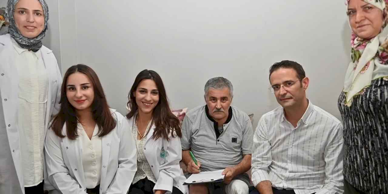 Manisa Büyükşehir ihtiyaç sahiplerinin yanında