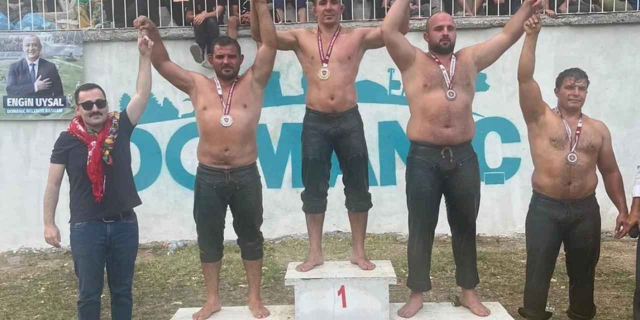 Sakarya'nın pehlivanı Kütahya kürsüsünde