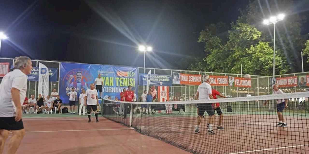 Antalya Büyükşehir’den Metin Ünal’a vefa: Ayak Tenisi Turnuvası Başladı