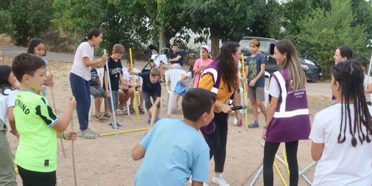 İzmit Belediyesinden Hatipköy’de renkli çocuk etkinliği