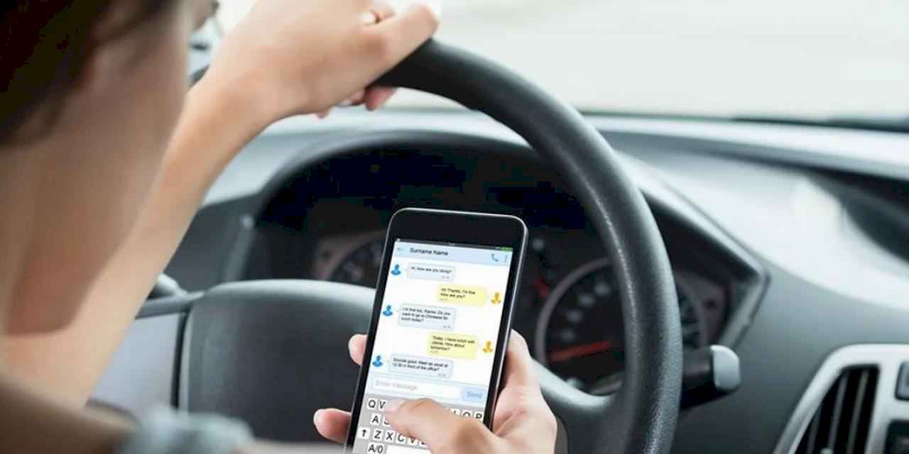 Direksiyonda mesajlaşma kaza riskini 23 kat artırıyor!