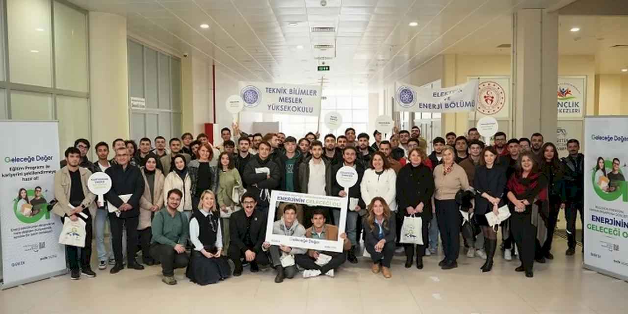 Geleceğe Değer'in ilk dönemine 250’ye yakın öğrenci katıldı