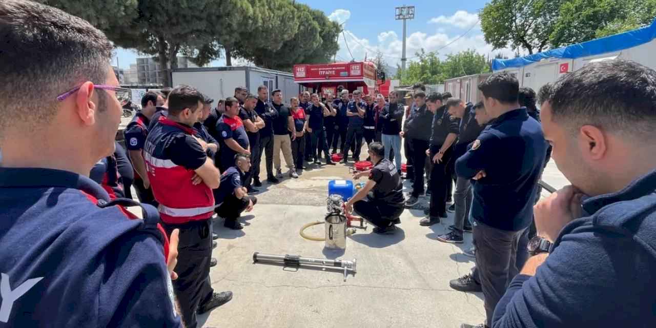 Konya ve Hatay itfaiyelerinden örnek iş birliği