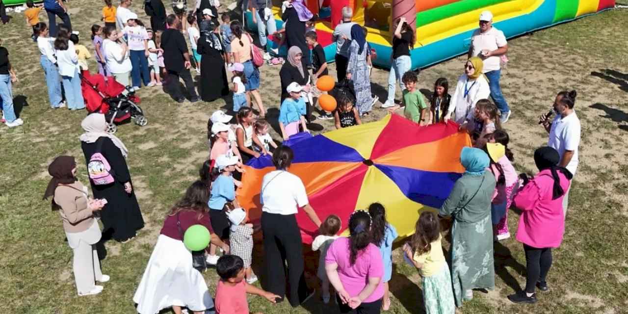 Çık Dışarıya Oynayalım’ etkinliği Gölcük’te renkli anlara sahne oldu