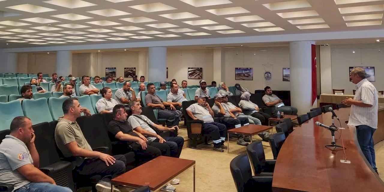 Efes Selçuk Belediyesi’nden personeline hizmet içi eğitim