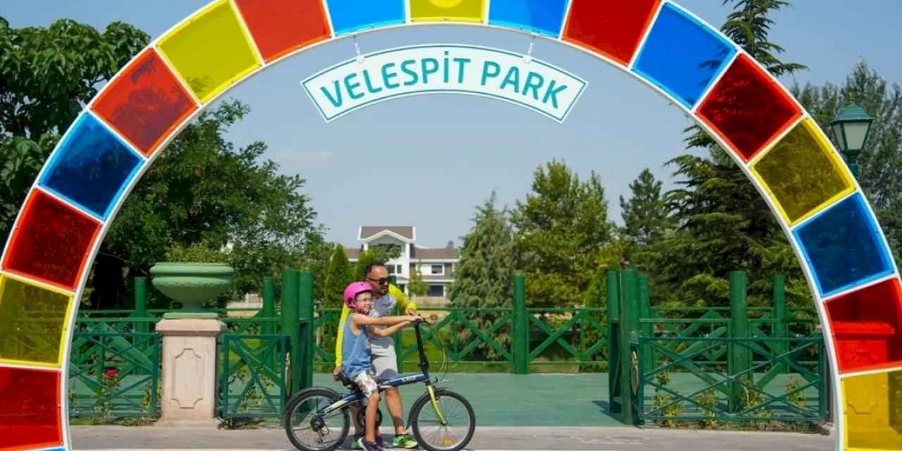 Eskişehir’de minik pedallar geleceğe sürüyor