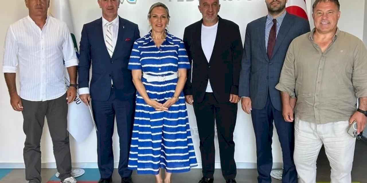 Tenis Kulüpleri Birliği yönetimi TTF Başkanı ile görüştü