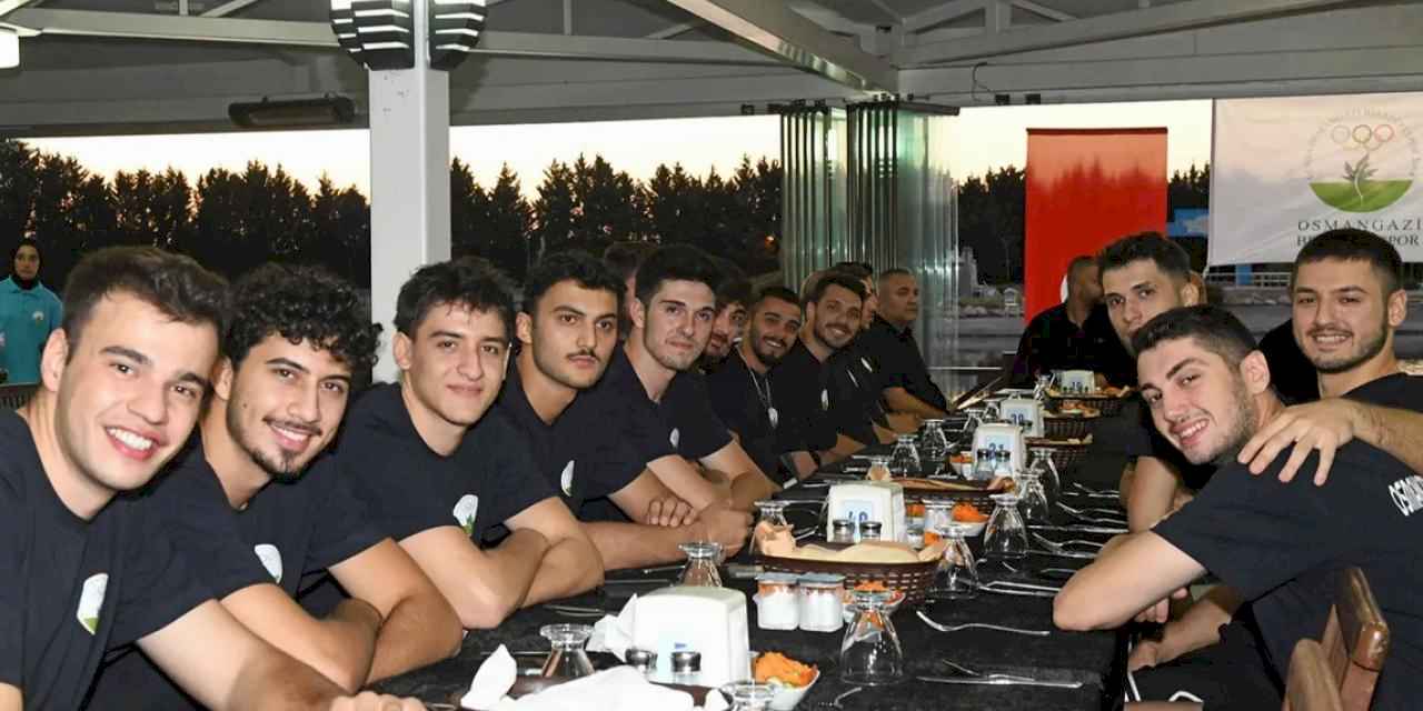 Bursa Osmangazili voleybolcular yeni sezona hazır