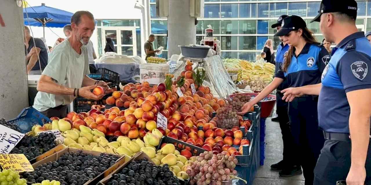 Gebze Zabıtası'ndan pazaryerinde rutin denetim
