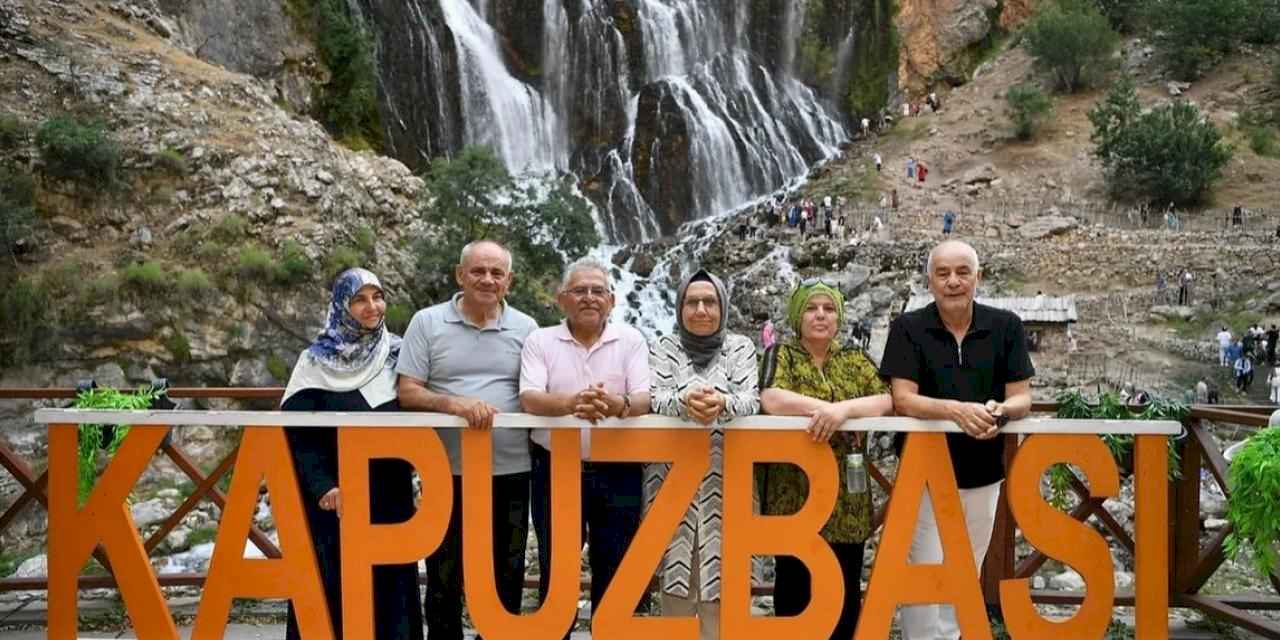 Kayseri Büyükşehir'den Yahyalı'ya özel mesai