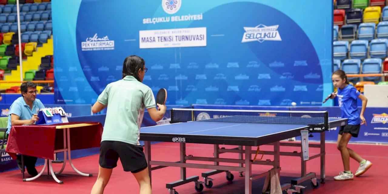 Konya Selçuklu'da masa tenisi heyecanı
