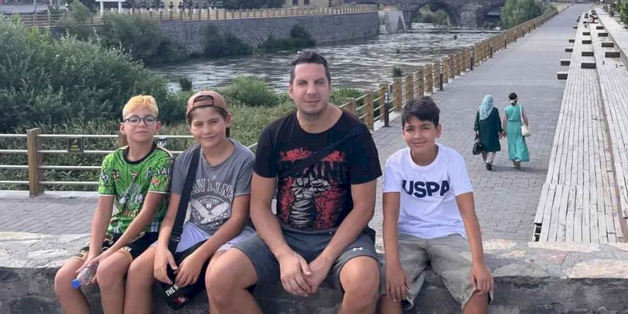 Bostanlıspor'un küçük muaythai sporcuları Kars'ta