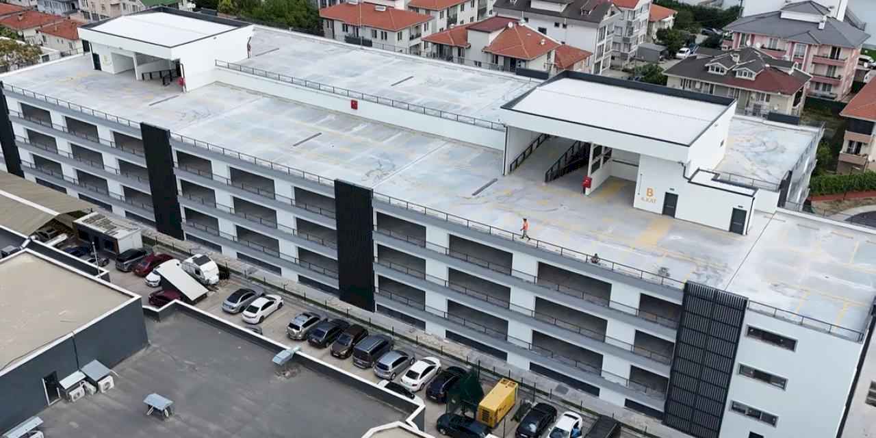 Sakarya’da hastaneler bölgesine 530 araçlık katlı otopark