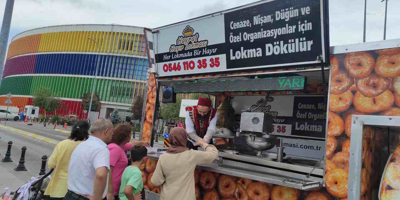 Göz Alıcı Sunum: Lokma Dağıtımı Sanatı