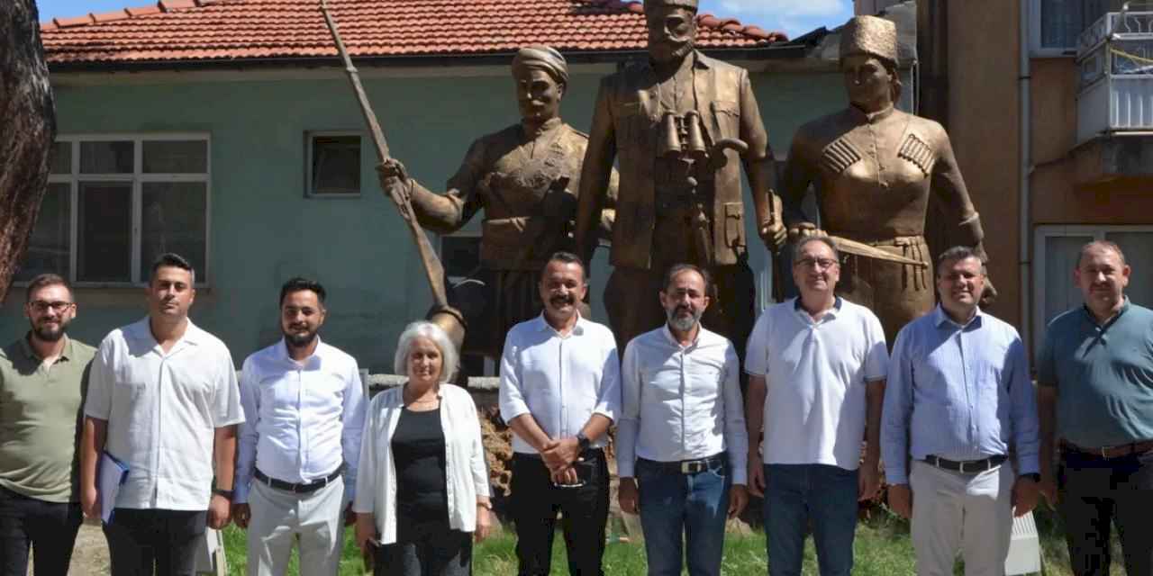 Manisa Büyükşehir Komisyon Üyeleri Demirci’yi gezdi