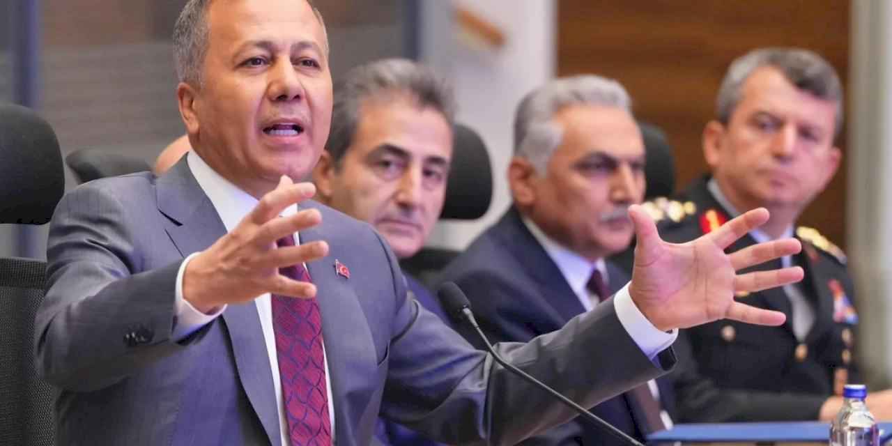 Bakan Yerlikaya, Büyükşehir valileriyle toplandı