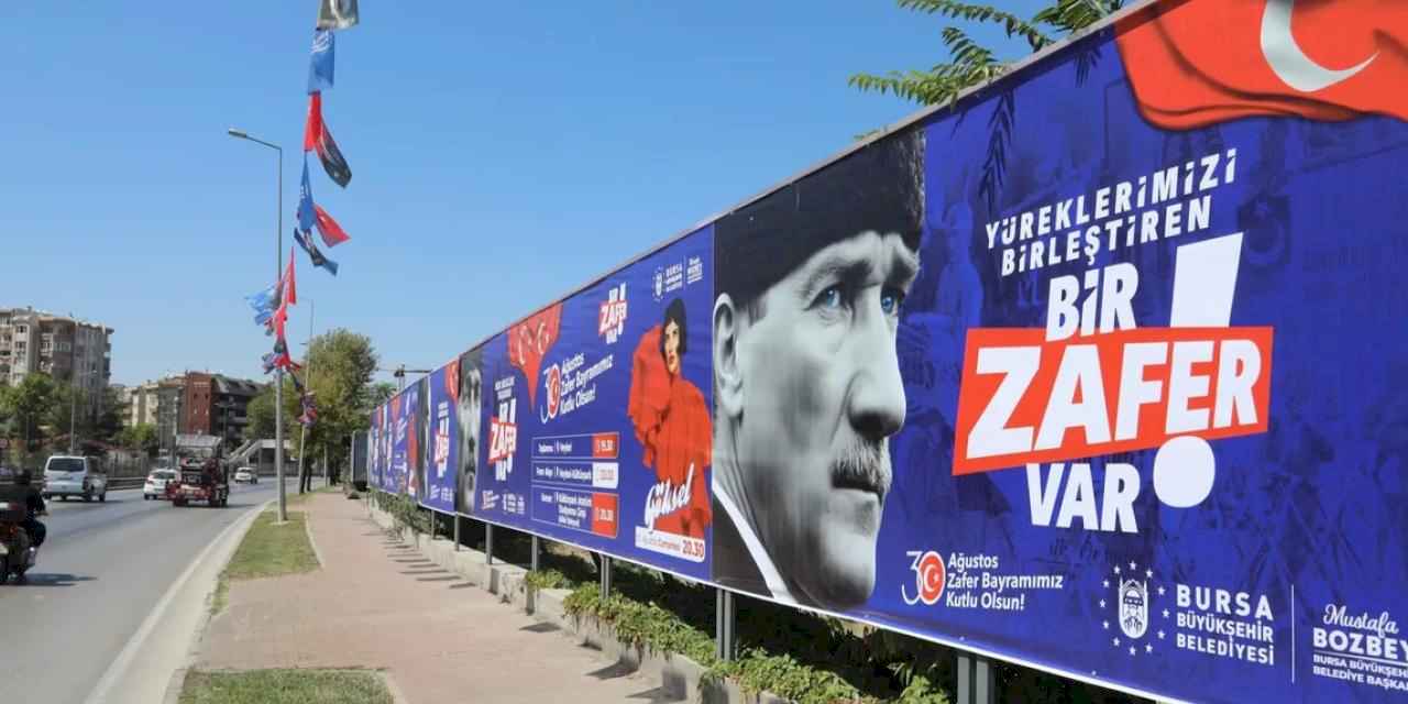 Bursa'nın her köşesi ayrı bir coşku