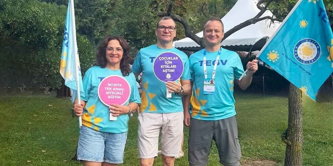 Yüzücüler kulaçlarını TEGV’li çocuklara eğitim desteği için attı
