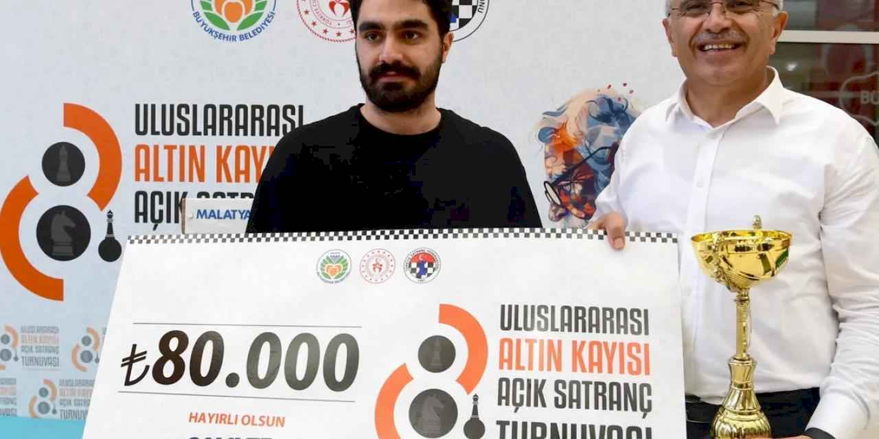 Malatya Uluslararası Altın Kayısı'da 'şah-mat'çılar ödüllendirildi