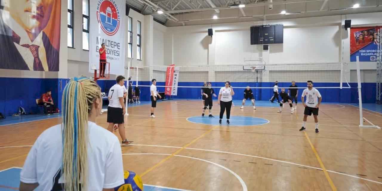 İstanbul Maltepe'de filede 'Zafer' turnuvası