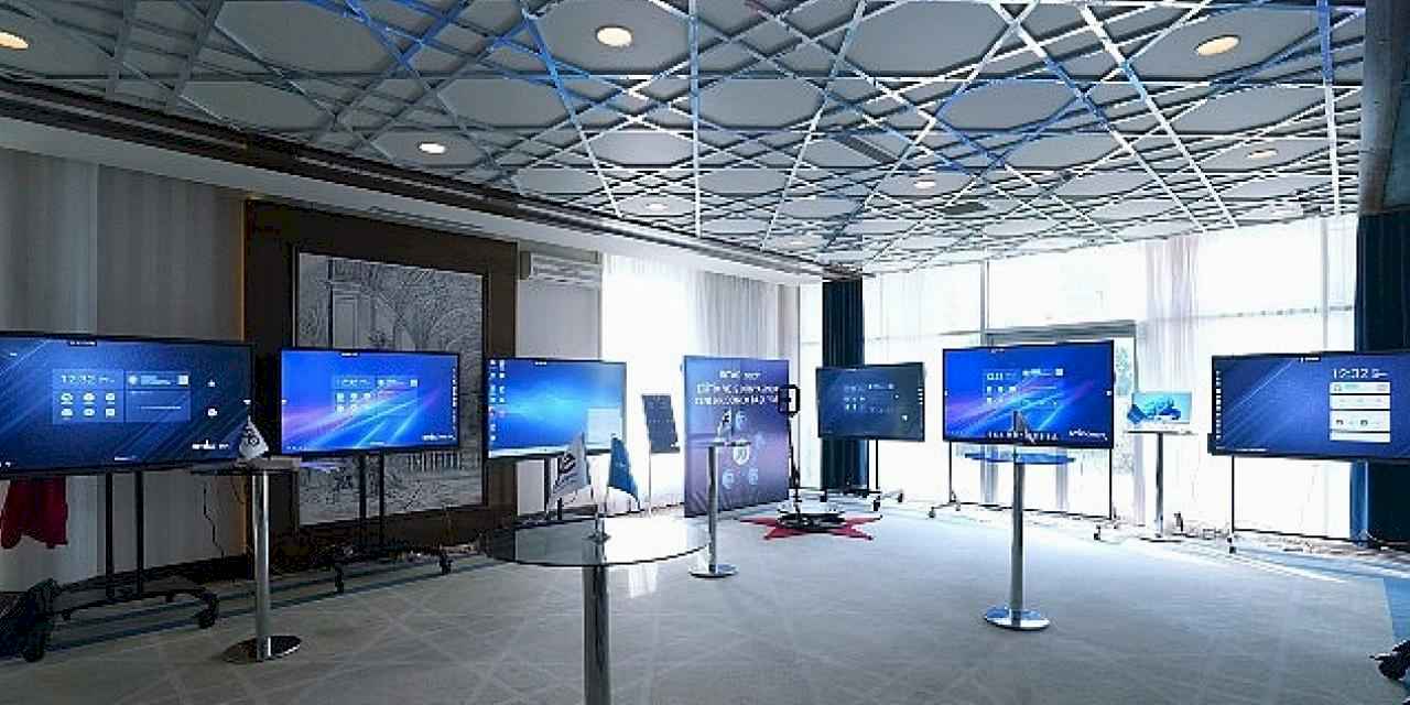 Yapay Zekâ Çağında Akıllı Tahtada Yeni Standart