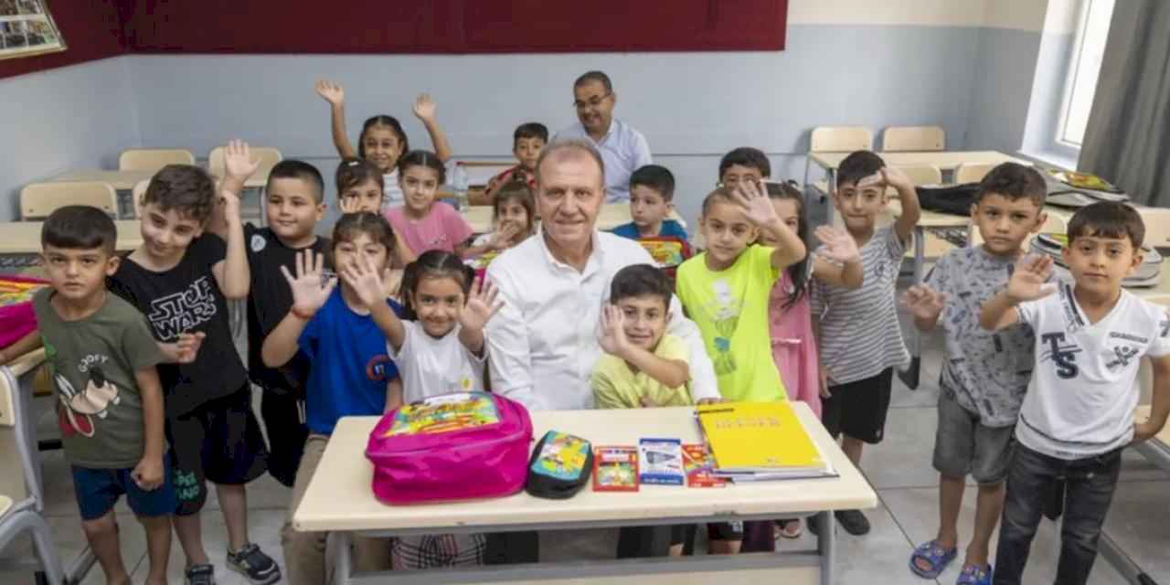 Mersin’de 18 bin öğrenciye çanta ve kırtasiye desteği