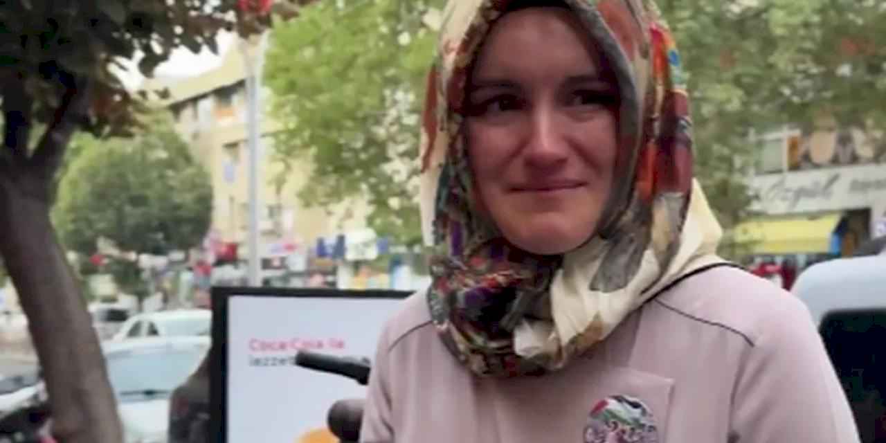 Erzincan’da eğitim ve vefa buluşması... Vali Aydoğdu ve Bakan Yerlikaya’dan o öğretmene övgü