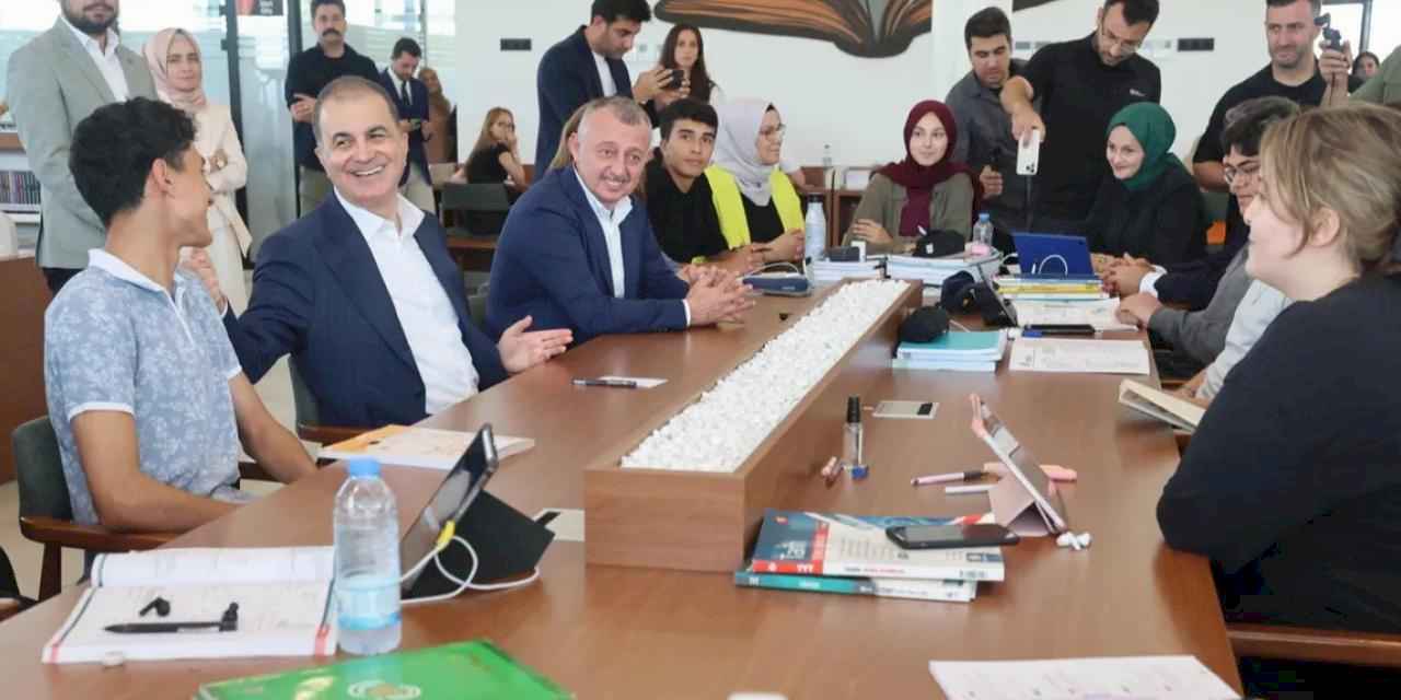 Ömer Çelik’ten Kocaeli’ye ziyaret: Milli İrade Meydanı’na tam not