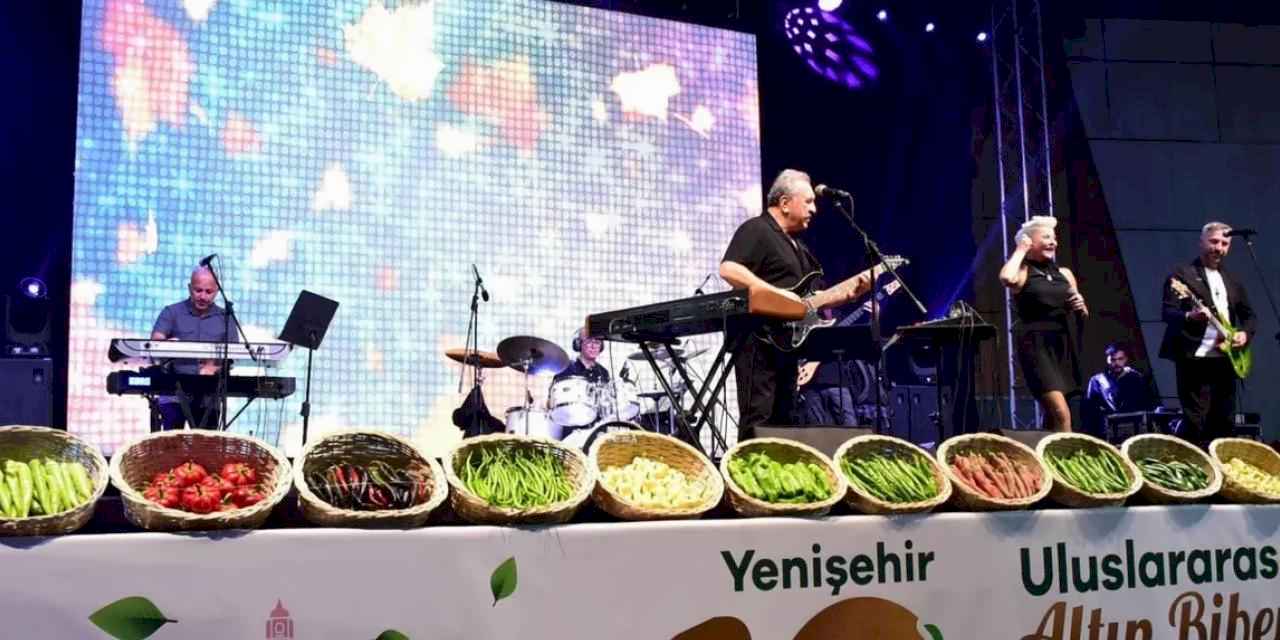 Altın Biber Festivali Ümit Besen ve Pamela ile final yaptı