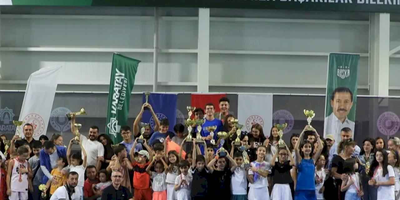 Konya Karatay’da tenis coşkusu: Şampiyonlar belli oldu