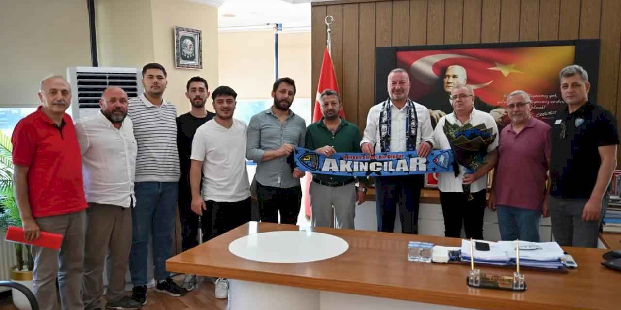 Bursa Karacabey'de Akıncılar Taraftar Grubu’ndan nezaket