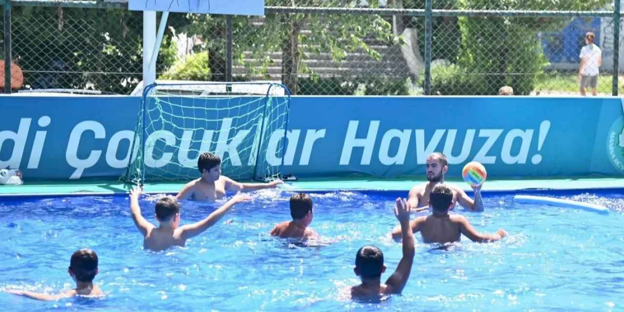 Manisa'da 6 binden fazla öğrenci yazı serin geçirdi