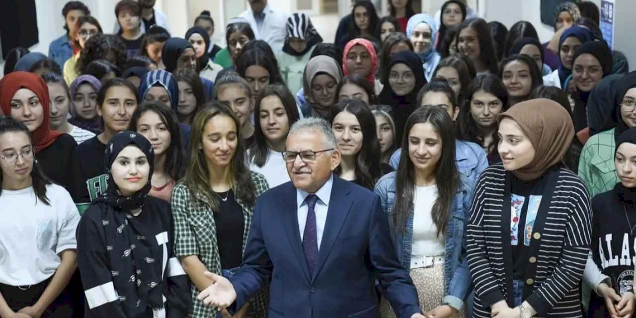 Kayseri Büyükşehir'den eğitime dev destek