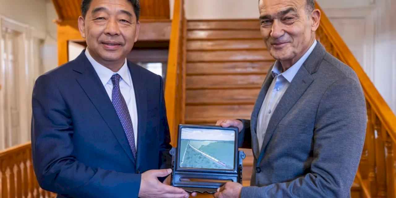 İzmir ile Çin deniz ticaret köprüsü kuruluyor