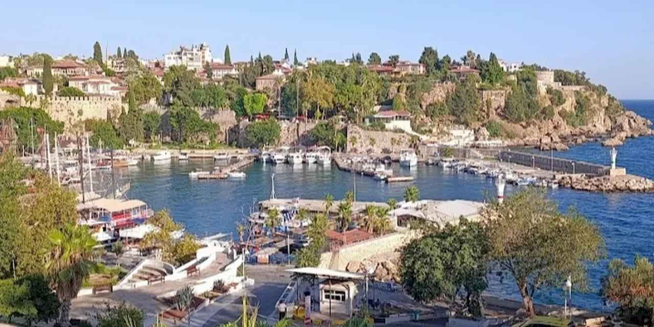 İletişim: Ormanlar imara açılmıyor, Antalya Kalesi satılmıyor!