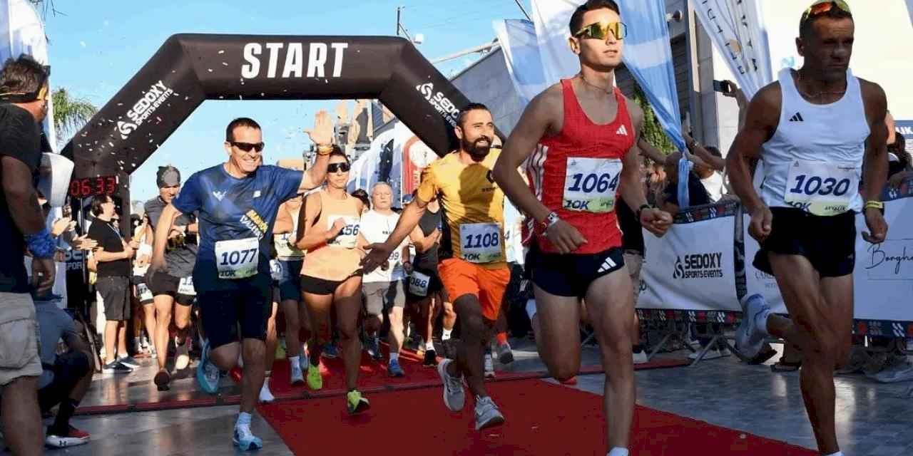 Ayvalık’ta maraton coşkusu: 24 ülkeden 1300 sporcu Balıkesir’de buluştu