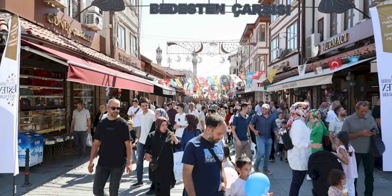 Konya'da Başkan Altay'dan esnafa teşekkür
