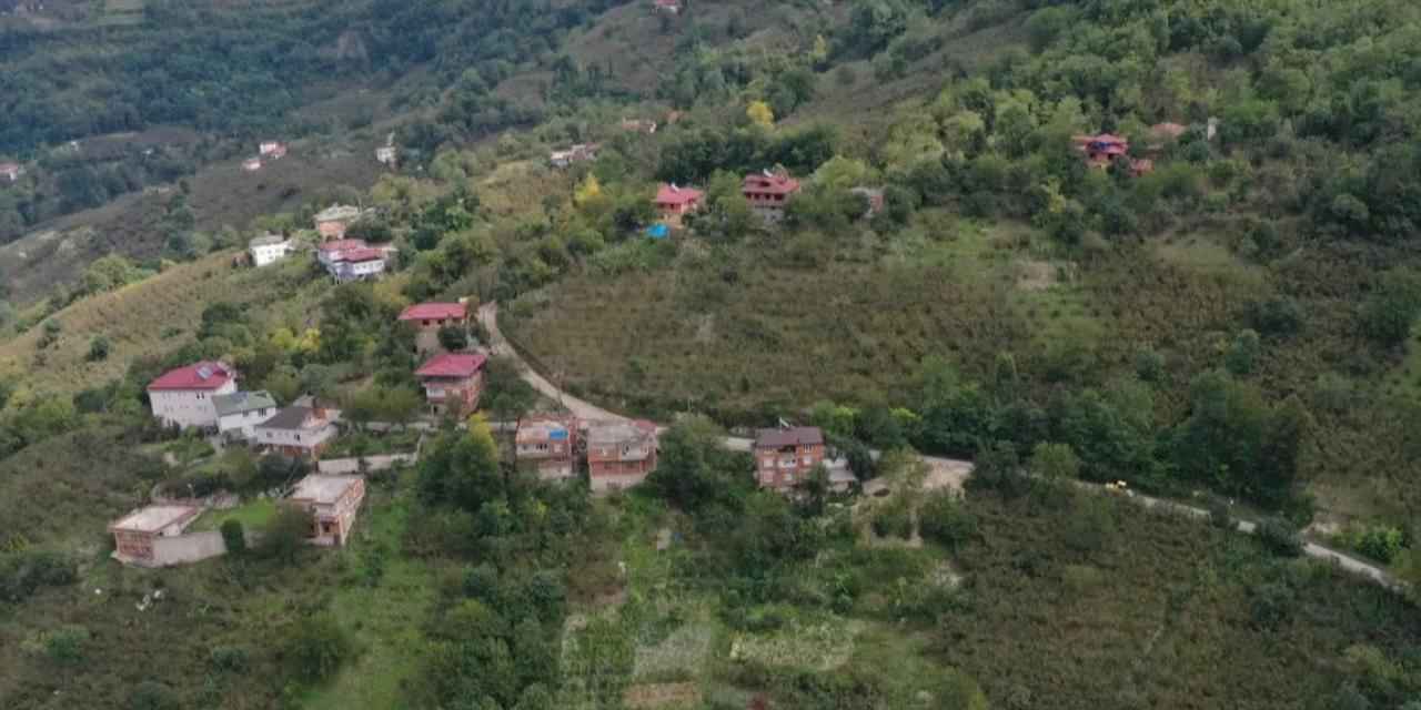 Çamaş’ta 4 mahalleye hitap eden grup yolu asfaltla buluştu