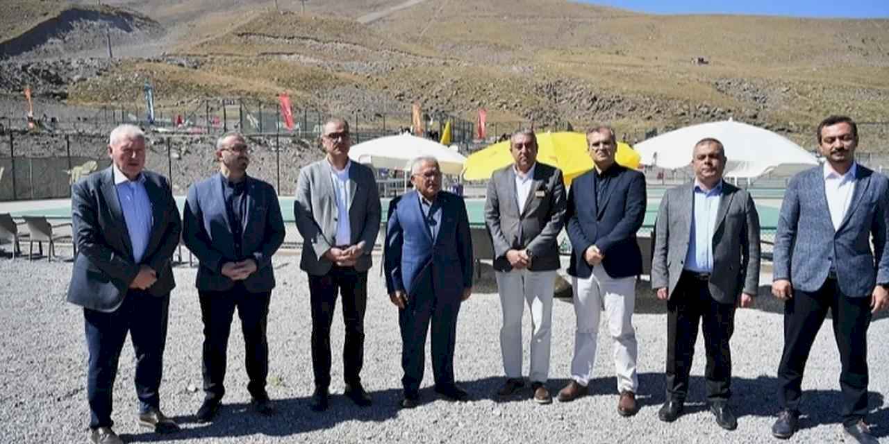 Kayseri Erciyes'e Başkan Büyükkılıç'tan yakın takip