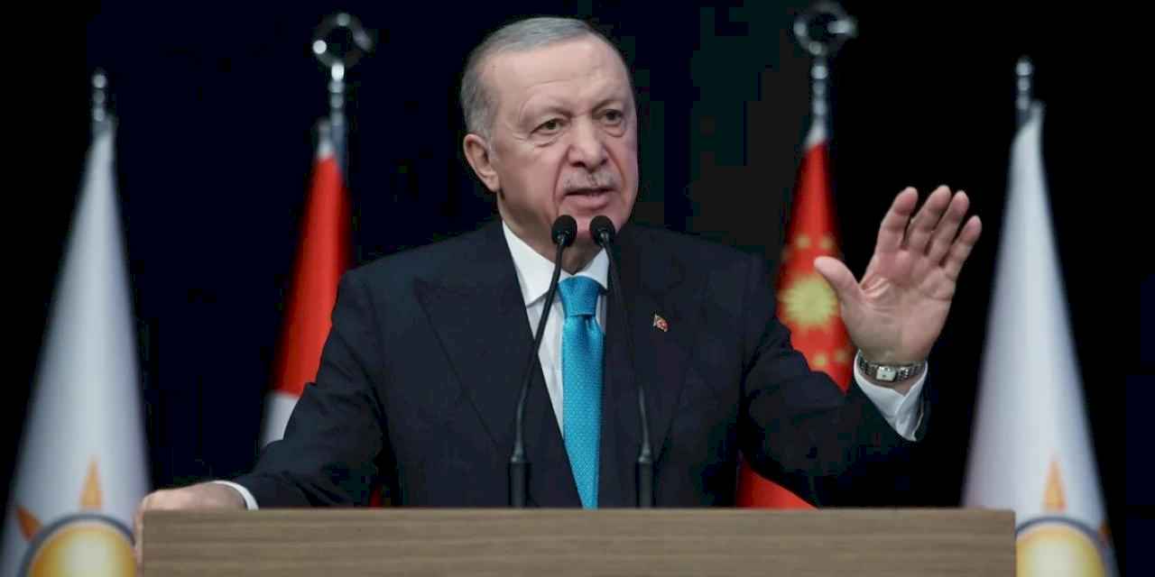 Erdoğan: CHP'den kaçış, yolsuzluk ve rüşvetten... AK Parti'ye katılımlar sürecek