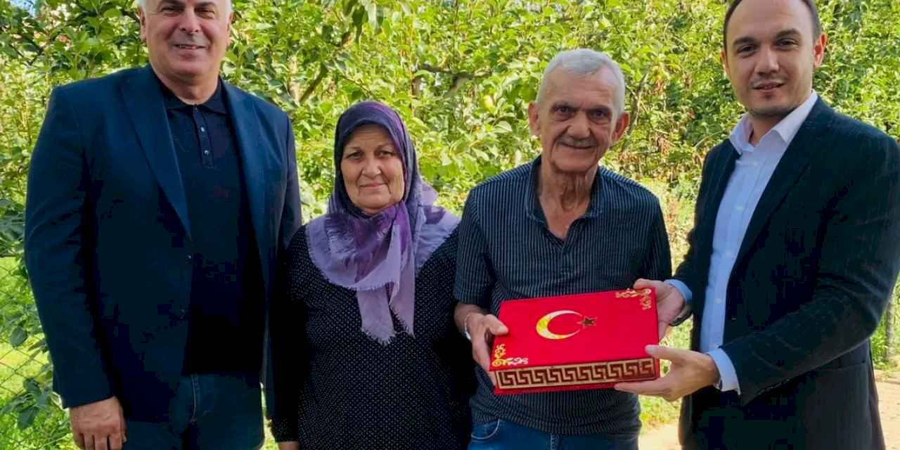 İzmit'ten kahraman gazilere ziyaretler sürüyor