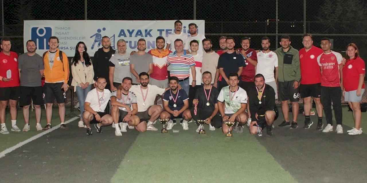 İMO Bursa Şubesi’nden ayak tenisi turnuvası