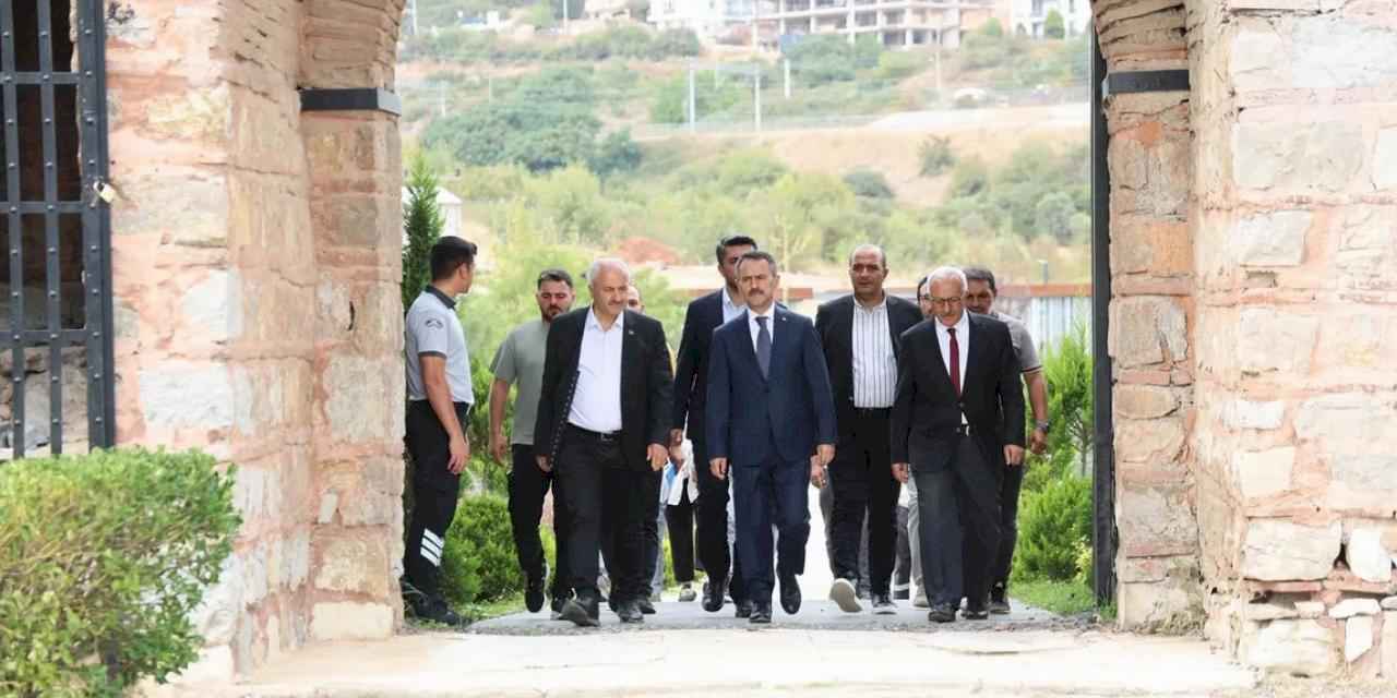 Kocaeli Valisi Aktaş'tan Eskihisar Kalesi ve Osman Hamdi Bey Müzesi’ne inceleme