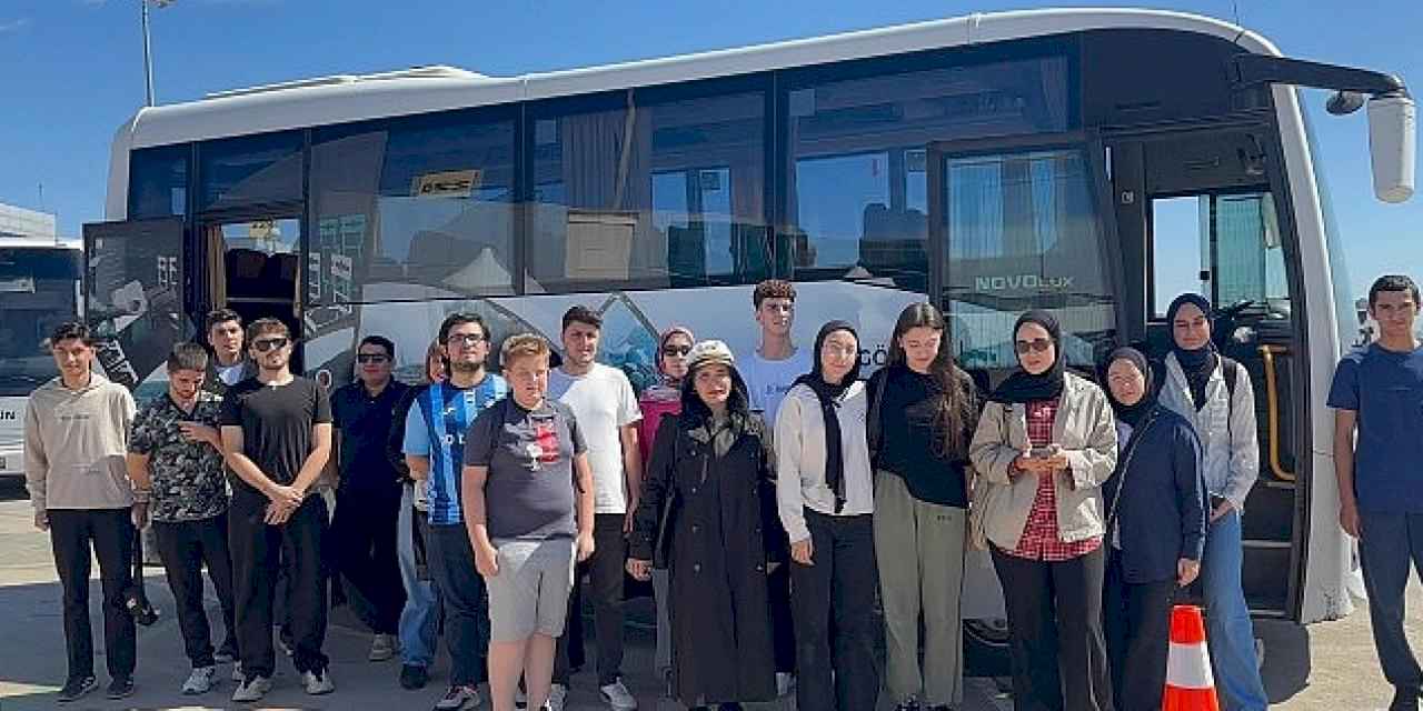 İnegöl Belediyesi Gençleri Teknofest'e Götürüyor