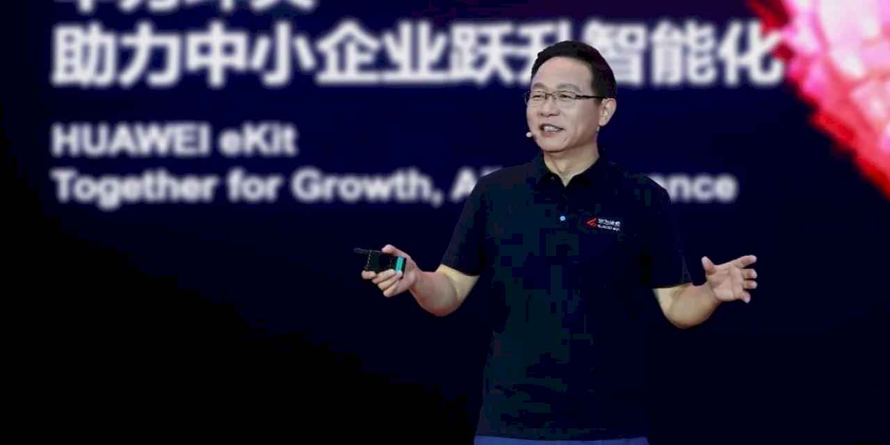 Huawei, akıllı dünyanın son aşamasını güçlendiren 4+10+N KOBİ Zekâ Çözümlerini piyasaya sürdü