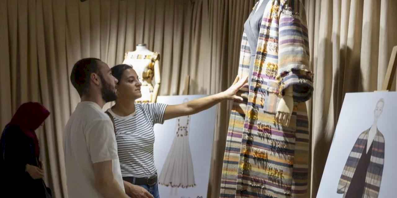 Dilek Hanif’ten Mersin’e özgü moda şöleni