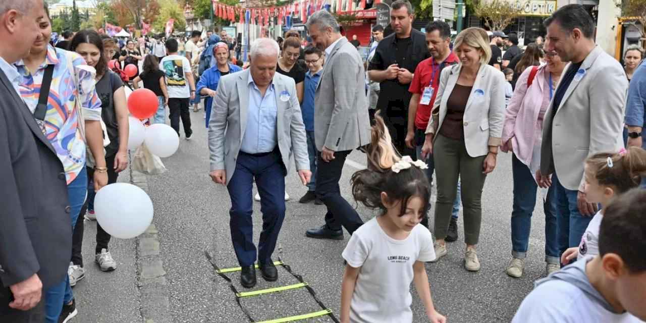 Bursa Büyükşehir'den çocuklara 'Heykel' daveti